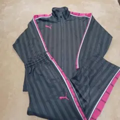 PUMAプーマ プージャー　セットアップ ジャージ　グレー　ピンク