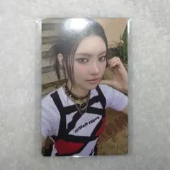 ユナ ILLIT トレカ