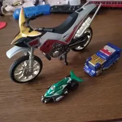 Item thumbnail for item 90423bb7-2310-4d41-b538-6a9227448e3f