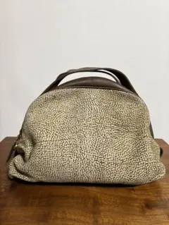 Item thumbnail for item 5dc8e9c9-0f1a-4828-926c-8c0e295cdd37