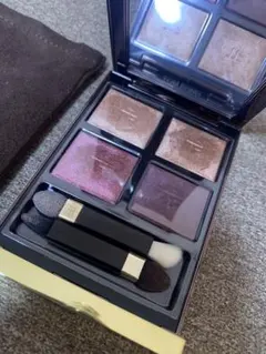 TOM FORD アイカラークォード4Aハネムーン