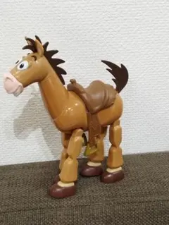 トイストーリー　ブルズアイ フィギュア