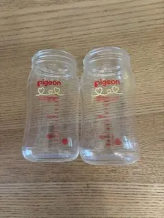 pigeon 哺乳瓶 2個セット 目盛り付き