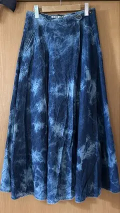NIKO AND… デニム タイダイ染　ラップスカート