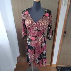 TOUCH 9 フラワー柄長袖ワンピース