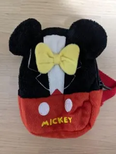 ディズニー　ミッキーマウス ぬいぐるみミニリュック　ポーチ