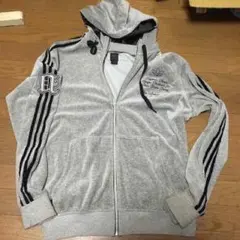 adidas originals パーカー