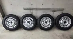 【引取限定】ダイハツ ハイゼットカーゴ純正タイヤホイール4本 145/80R12のサムネイル