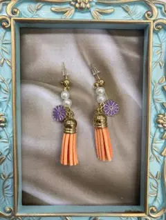 タッセル ピアス
