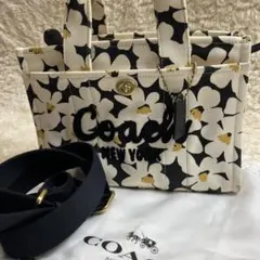 【限定品】コーチ　COACH トート　ハンドバッグ　カーゴ　フローラル　花柄