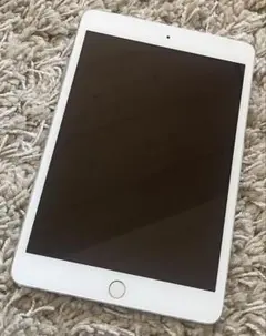 Apple iPad mini3 （Wi-Fi + au cellurar）