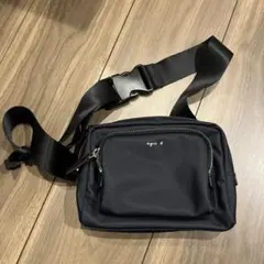 【agnes b.】ブラック ボディバッグ