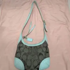 コーチのショルダーバッグ