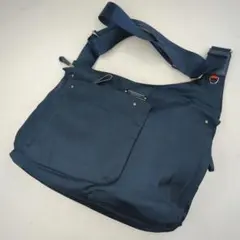 TUMI ショルダーバック クロスボディ ナイロン ネイビーのサムネイル