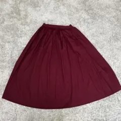 UNIQLO 赤　フレアスカート M