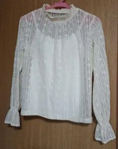 【GU】S レースフリルカットソー アイボリー