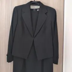 冠婚葬祭　ワンピーススーツ　YUKISABURO WATAMABE