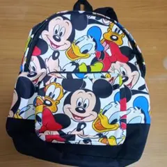 Disney　ミッキー　リュックサック　総柄のサムネイル