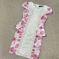 dazzyフラワープリント ペプラムドレス