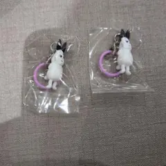 ドコムス　ガチャガチャ　ドコうさマスコットキーホルダー　2点セット
