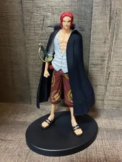 ONE PIECE シャンクス DXF フィギュア