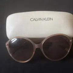 Calvin Klein ブラウン サングラス ケース付きのサムネイル
