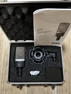 【美品】AKG C214 コンデンサーマイク ショックマウント ケース付き 美品】AKG C214 コンデンサーマイク ショックマウント ケース付き