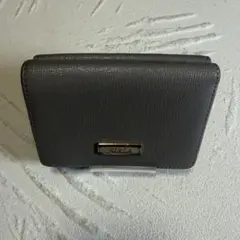 FURLA 三つ折り財布 フルラ　グレーコンパクトのサムネイル