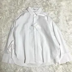 2025年最新】トゥモローランド ブラウスの人気アイテム - メルカリ