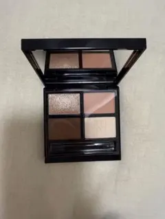 HERA クアッドアイカラーN 01 シエナコーラル　アイシャドウ