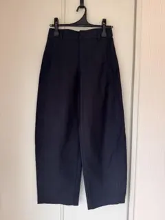 ジャージーバレルレッグパンツ　UNIQLO