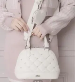 ハートポーチ付きビジューラウンドバッグ