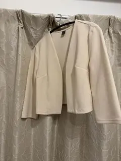 SHEIN クロップド丈 カーディガン アイボリー XSのサムネイル