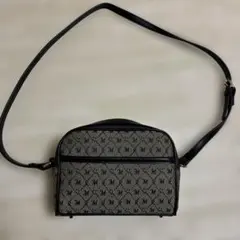 モノグラム ショルダーバッグ