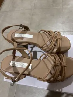 NUOVO サンダル ヒール