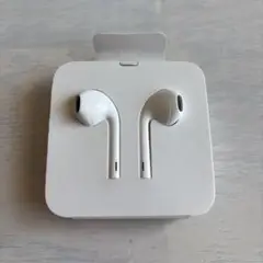【新品未使用】　Apple 純正　ライトニング 有線イヤホン　iPhone