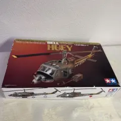 UH-1C ヒューイ　ヘリコプター　1970 クーガーズ UH-1C ヒューイ ヘリコプター 1970 クーガーズ - メルカリ