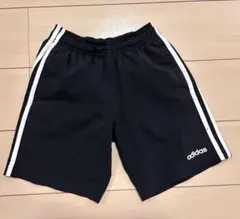 アディダスハーフパンツ　140