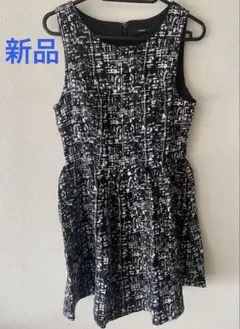 【新品・Mサイズ・早い者勝ち・即購入OK】EMODA ノースリーブミニワンピースのサムネイル
