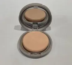 アルビオン　スタジオ　タフウェア　ソリッド　ケース　ファンデーション　010