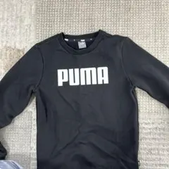 PUMA ブラック 長袖トレーナー