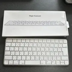 Magic Keyboard ホワイト　Apple ケース付き