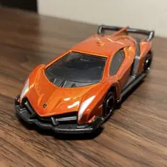 トミカ　ランボルギーニ ヴェネーノ オレンジ メガアクション自動車工場　付属のサムネイル