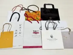 【匿名配送】ヴィタメール　ピエールエルメ　サダハルアオキ　デメル　紙袋のサムネイル