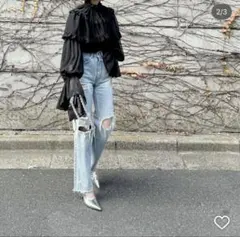 シーニュ cygne フリルギャザーオフショルブラウス Liliane カーキ シーニュ cygne フリルギャザーオフショルブラウス Liliane カーキ