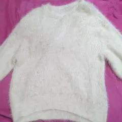 オフホワイト ファー風ニット 長袖