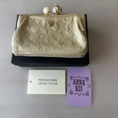 【アナスイ】２つ折り財布　プレイングキャット/ゴールド　がま口のサムネイル