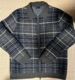 ギャップ　ジップアップセーター