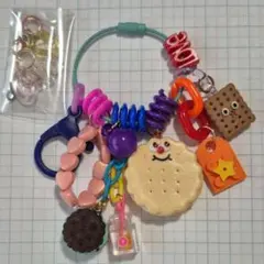 じゃらじゃらキーホルダー カラフル ビスケット ハンドメイド ③