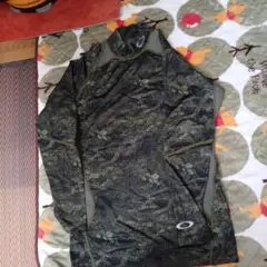 Oakley 迷彩柄 XL コンプレッションシャツ
